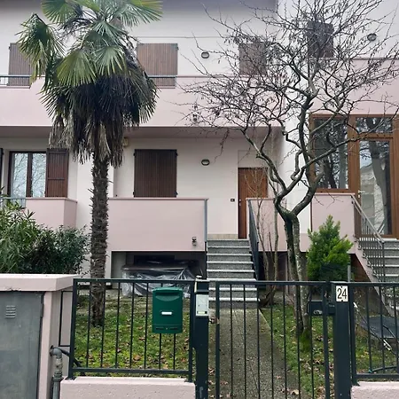 Terraced House In The Pedagna Area *
